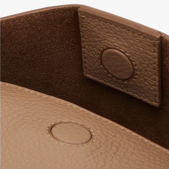 Cuyana Double Loop Bag in Cappuccino - NWT - Picture 5 of 11